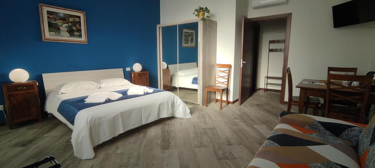 Sansirofiera Rooms Милан Экстерьер фото