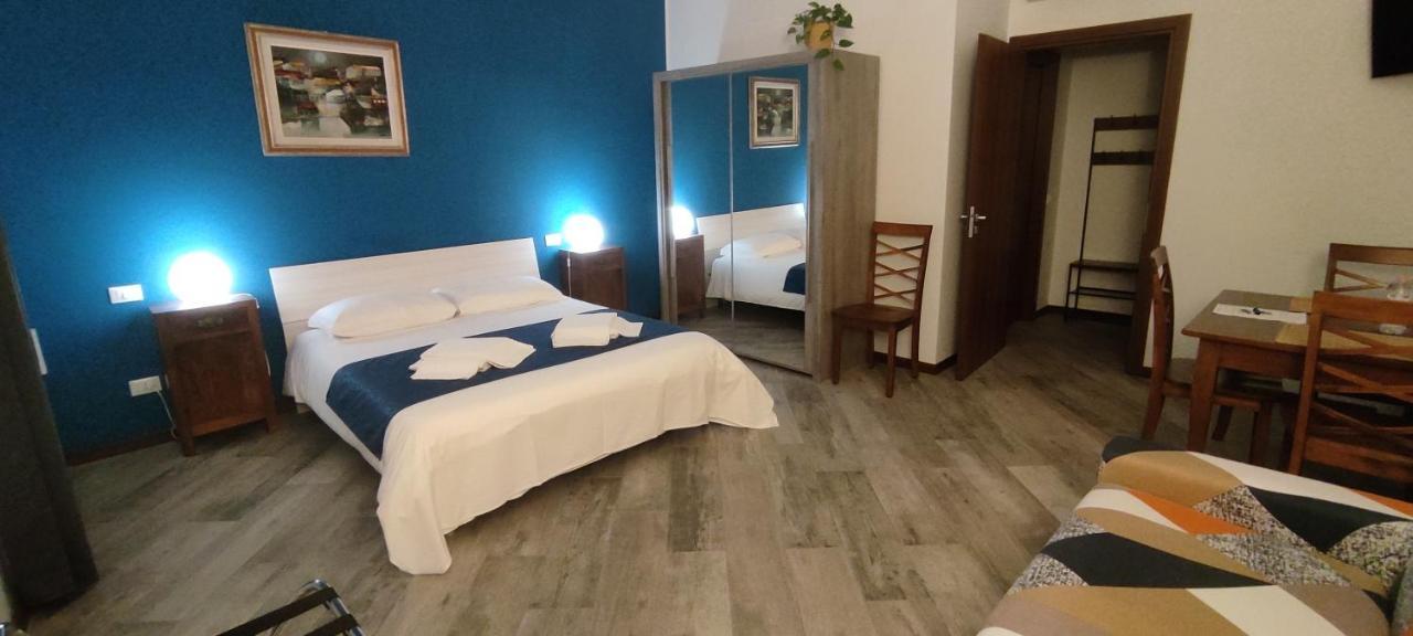 Sansirofiera Rooms Милан Экстерьер фото